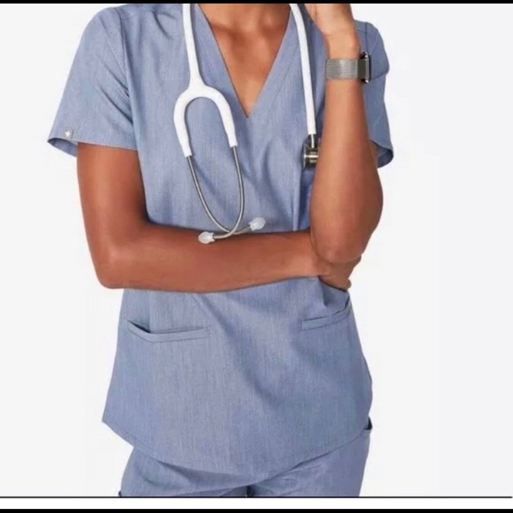Figs Heather indigo casma scrub top S